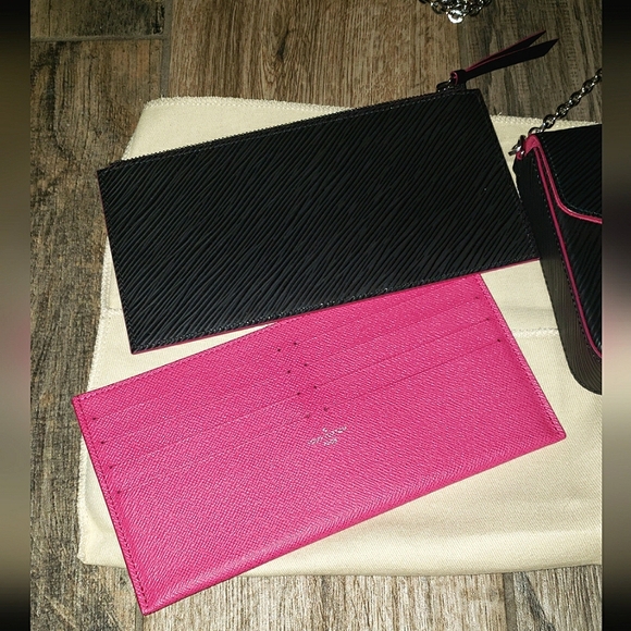 ❌SOLD❌ Authentic Louis Vuitton Felicie Pochette Epi Black Pink Inserts - Picture 2 of 8